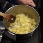 soup pot heat stir